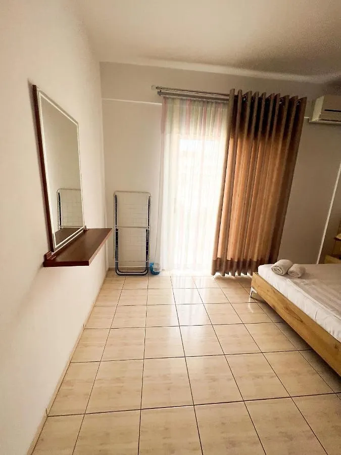 Garden Villa Sarande Apt-6 0*,  אלבניה
